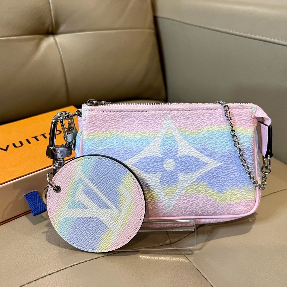 Louis Vuitton🔹Escale pastel mini pochette accessoires only - Picture 1 of 12